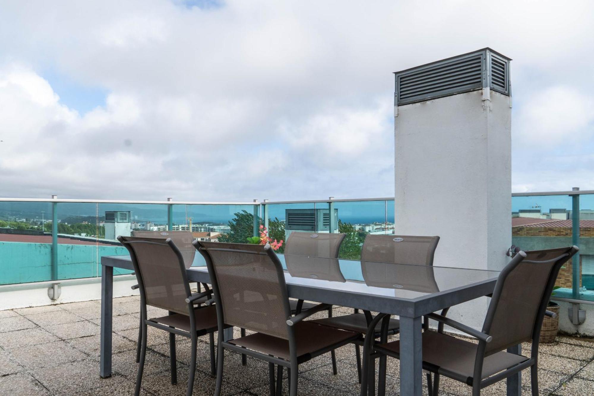 Rooftop Terrace Apartment Pdl 蓬塔德尔加达 外观 照片